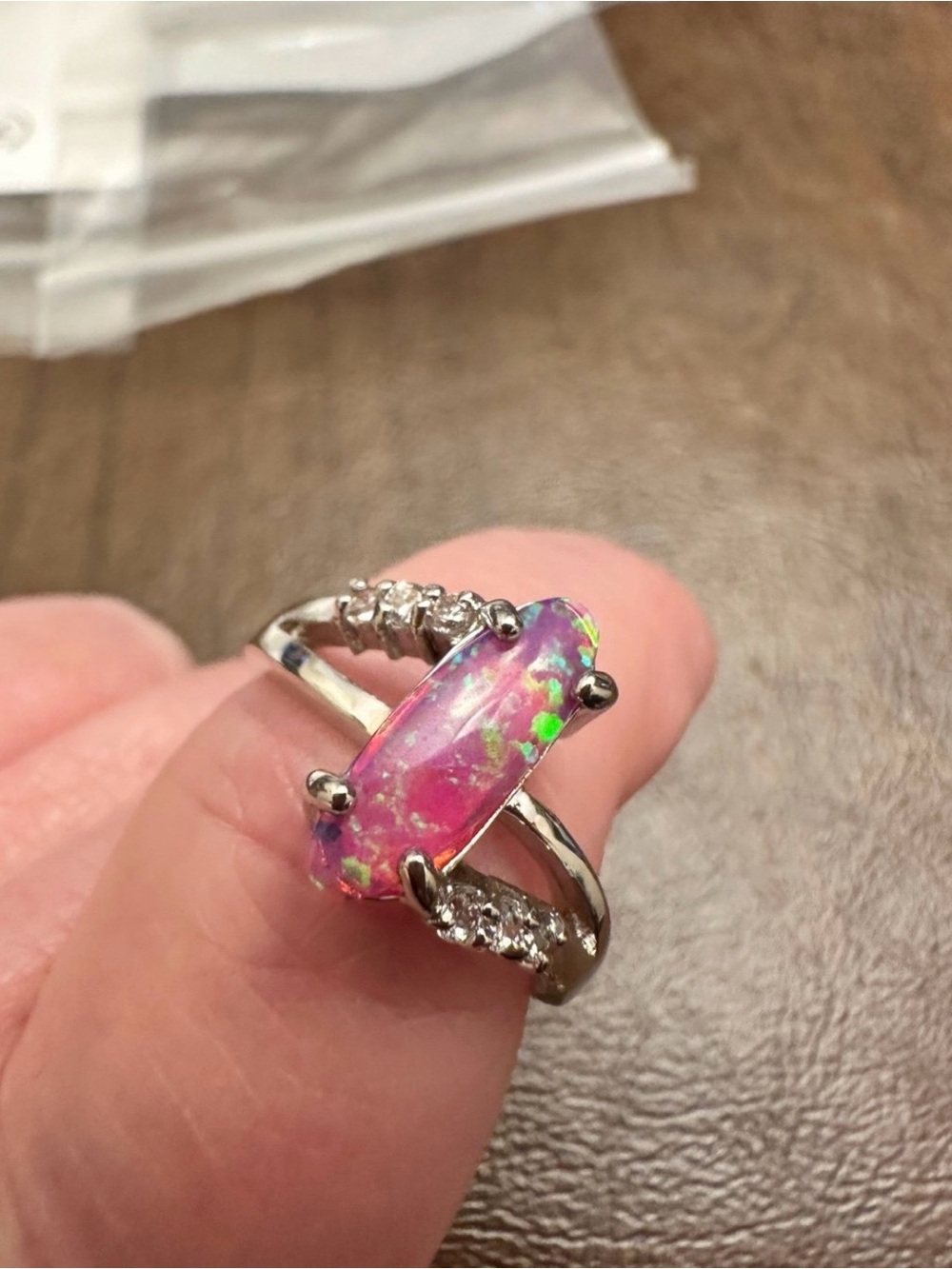 Pink Opal-Style Silver Ring with Accent Stones*Estate jewelry*Sz~7